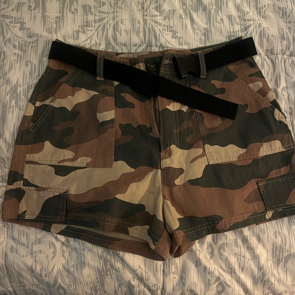 Forever 21 Camo Cargo Shorts with Black Belt